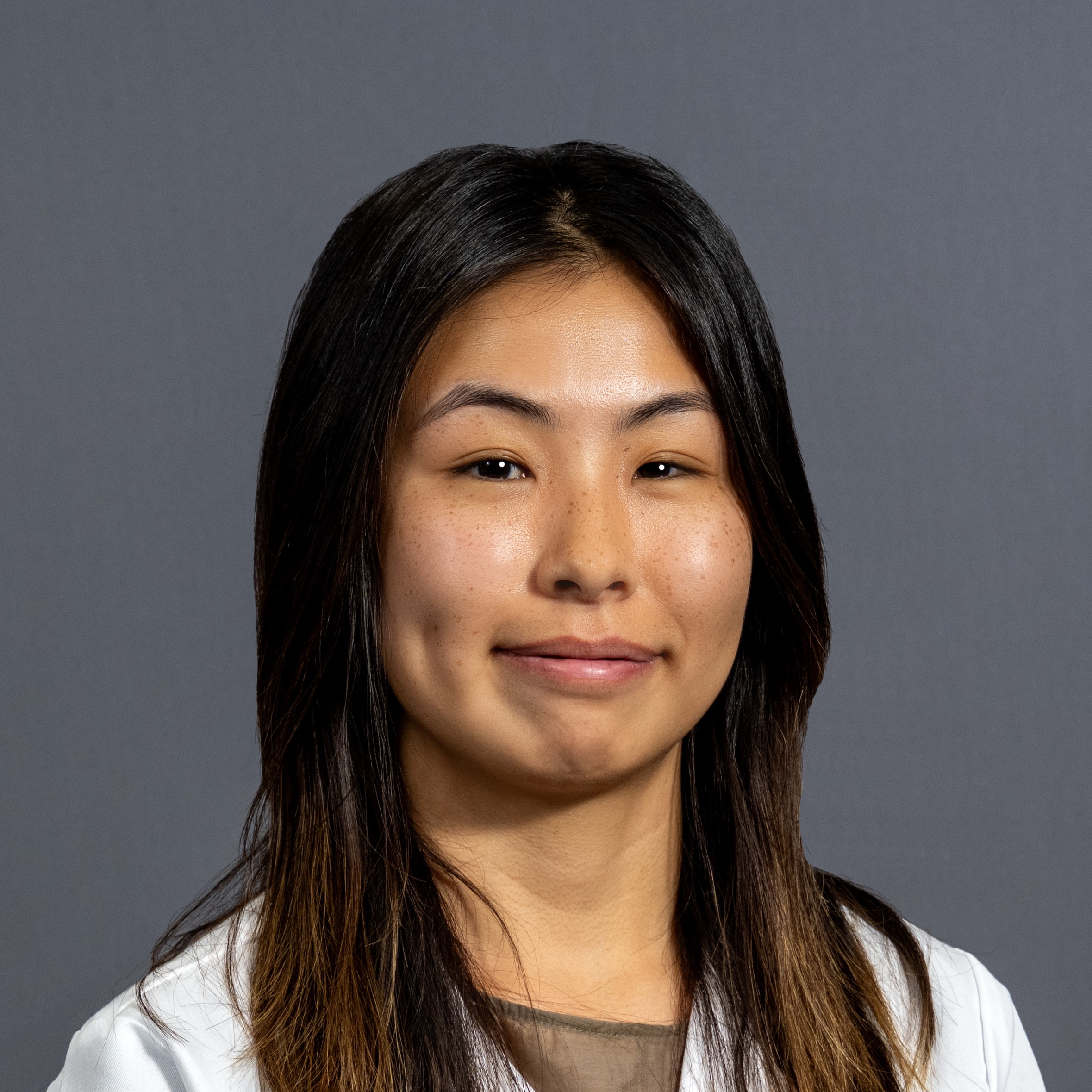 Junwei (Serena) Zhang, MD