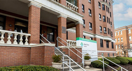 Entrance to the West Penn Hospital School of Nursing building