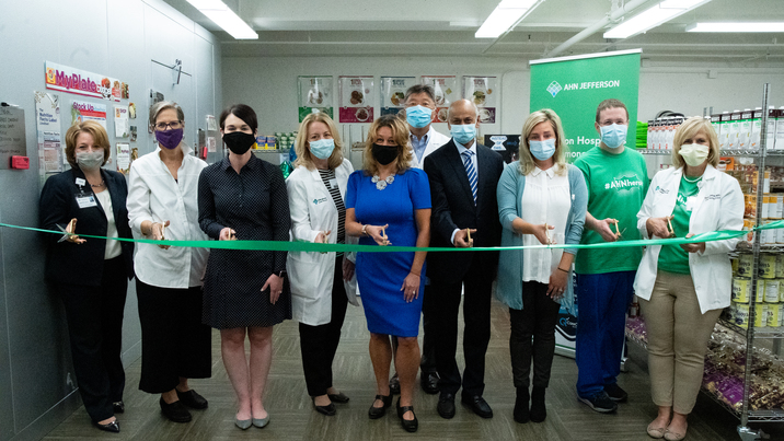 On Friday morning, representatives from AHN Jefferson and the AHN Center for Inclusion Health joined Healthy Food Center employees to cut the celebratory ribbon to the new space.